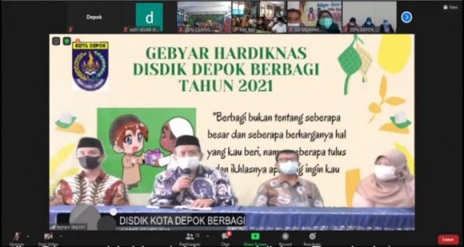 
					Kepala Disdik Kota Depok, Mohamad Thamrin (kedua dari kiri) saat membuka kegiatan program Disdik Berbagi, Jumat (06/05/21). (Foto: Istimewa).