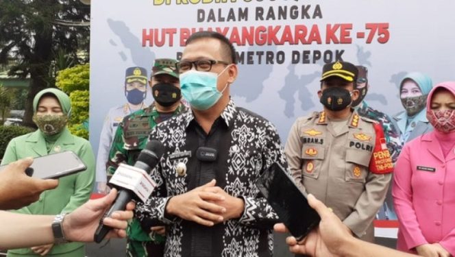 
					Kodim dan Polres Gelar Vaksinasi Masal,Imam : Ini Bukti Sinergitas Tiga Pilar Hadapi Covid-19