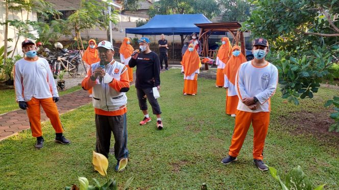 
					Jaga Kebugaran Di Saat Pandemi,  Kader PKS Kota Depok Lakukan Senam Nusantara Secara Virtual