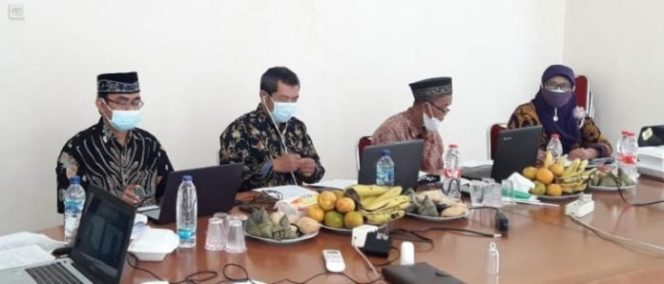 
					Ketua Pemilihan Pengurus Dewan Pendidikan Kota Depok Ihsan Abdul Rosyid Sebut 30 Peserta Lolos Verifikasi