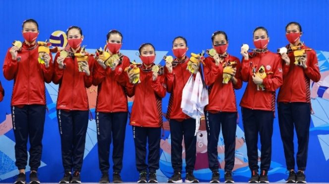 
					Mahasiswa UI Raih Medali Emas Cabang Renang Artistik Pada Ada Pon XX Papua