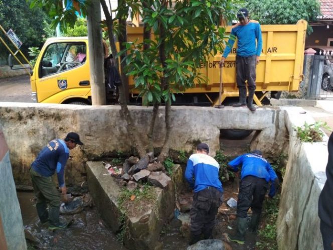 
					Dinas PUPR Siap Siaga 24 Jam Atasi Banjir di Depok