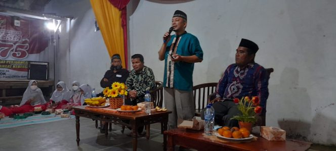 
					Acara Temu Kangen Warga RW 004 Kelurahan Mampang Kecamatan Pancoran Mas dengan Aleg PKS Depok Hafid Nasir