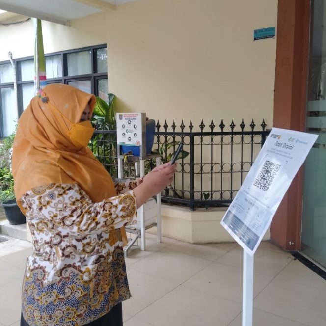 
					Kini Masuk Kantor DPUPR Depok Wajib Scan Barcode PeduliLindungi