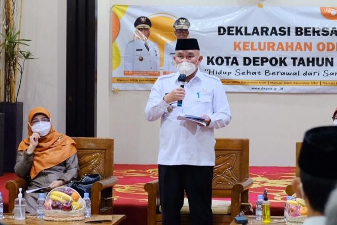 
					Wali Kota Depok Mohammad Idris saat menghadiri Deklarasi Kelurahan ODF tahun 2021. (Foto: JD04/Diskominfo)