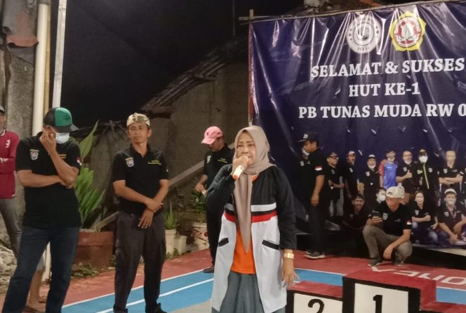 
					Pentingnya Menjaga Kesehatan, Ketua PKS Cimpaeun Tapos Apresiasi Turnamen Bulutangkis Putri Cimpaeun