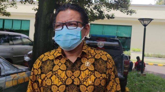 
					Depok Siap Gelar PTM 100 Persen, Ketua DPRD Depok Ingatkan Sekolah Tentang Penerapan Protkes