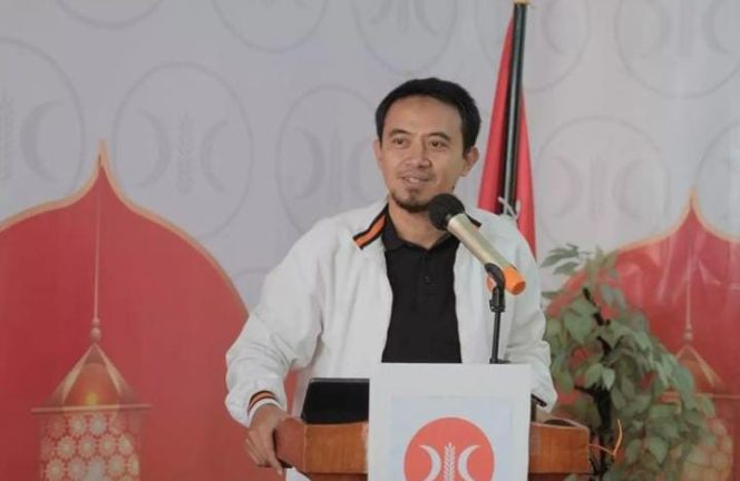 
					Anggota DPRD Ade Firmansyah Sampaikan Pentingnya Peran Pemuda Dalam Politik Dalam Pengukuhan Pengurus PKS Muda Depok