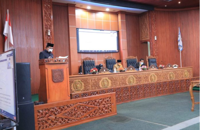 
					Rapat Paripurna, Fraksi PDIP Sampaikan Laporan Hasil Reses Masa Sidang Pertama THN 2022