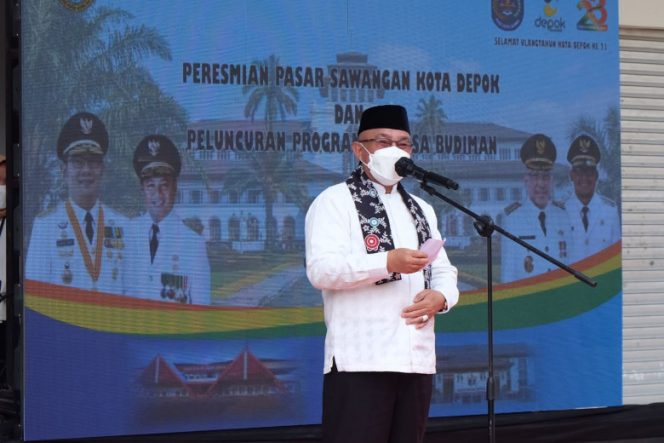 
					Wali Kota Depok, Mohammad Idris saat peresmian Pasar Rakyat Jabar Juara di Kecamatan Sawangan, Jumat (08/04/22). (Foto: JD 01/Diskominfo).