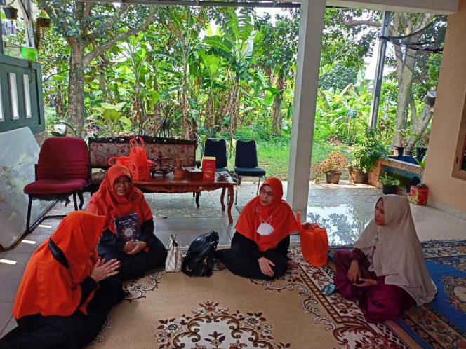 
					Gelar Safari Ramadhan, Iin Nur Fatinah Berharap Masyarakat Merasakan Dampak Positif Hadirnya PKS