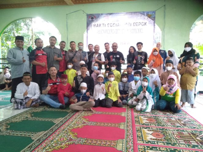 
					MBI Depok Berbagi Dengan Anak Yatim dan Duafa di Kampung Mampanpangan
