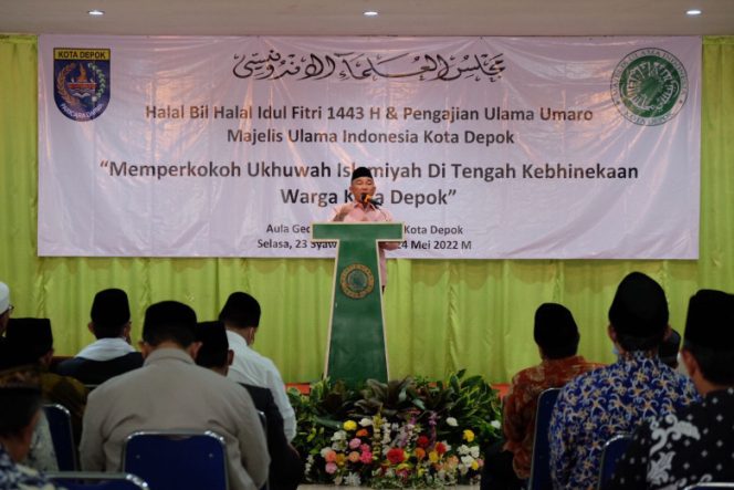 
					Wali Kota Depok, Mohammad Idris menghadiri acara Halalbihalal yang diadakan MUI Kota Depok, di Aula Kantor MUI Kota Depok, Kecamatan Pancoran Mas, Selasa (24/05/22). (Foto: Diskominfo)