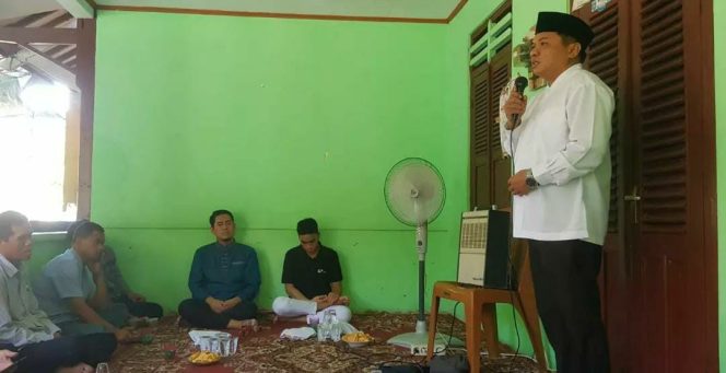 
					Anggota DPRD Depok FPKS Khairulloh Ahyari Hadiri Halal Bihalal DPRa PKS Sawangan Lama