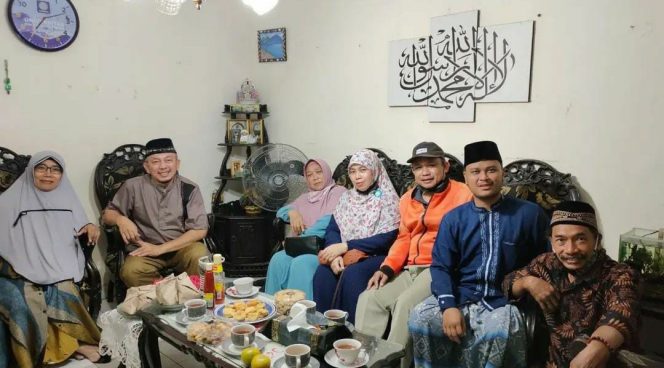 
					Anggota DPRD Depok FPKS Hafid Nasir Dapat Kunjungan Dari Sobat Bang Hafid