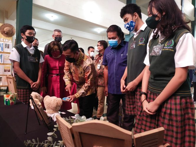 
					Cakra Buana Lakukan Inovasi Gembira Belajar Bagi Siswa