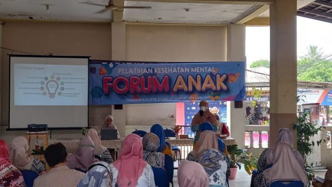
					Suasana Pelatihan Kesehatan Mental yang di gelar oleh Kelurahan Pasir Putih, Kamis (09/06/22). (Foto : istimewa).