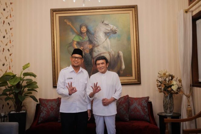 
					Silahturahmi dan Mendengarkan Nasehat Haji Roma Irama, Imam Budi Hartono: Ada Pembahasan Tentang Capres