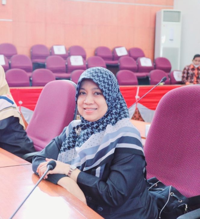 
					<em>Aleg PKS Depok Farida Rachmayanti : Pemerintah Jangan Ragu untuk Tertibkan Bangunan Liar</em>