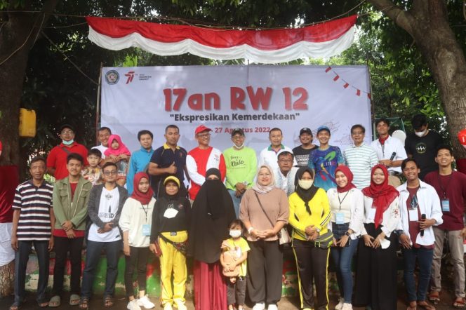 
					Ekspresikan Kemerdekaan Bersama Warga RW 12 Komplek Timah Depok