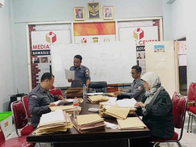 
					254 Pendaftar Penuhi Rekrutmen Panwascam, Bawaslu Depok