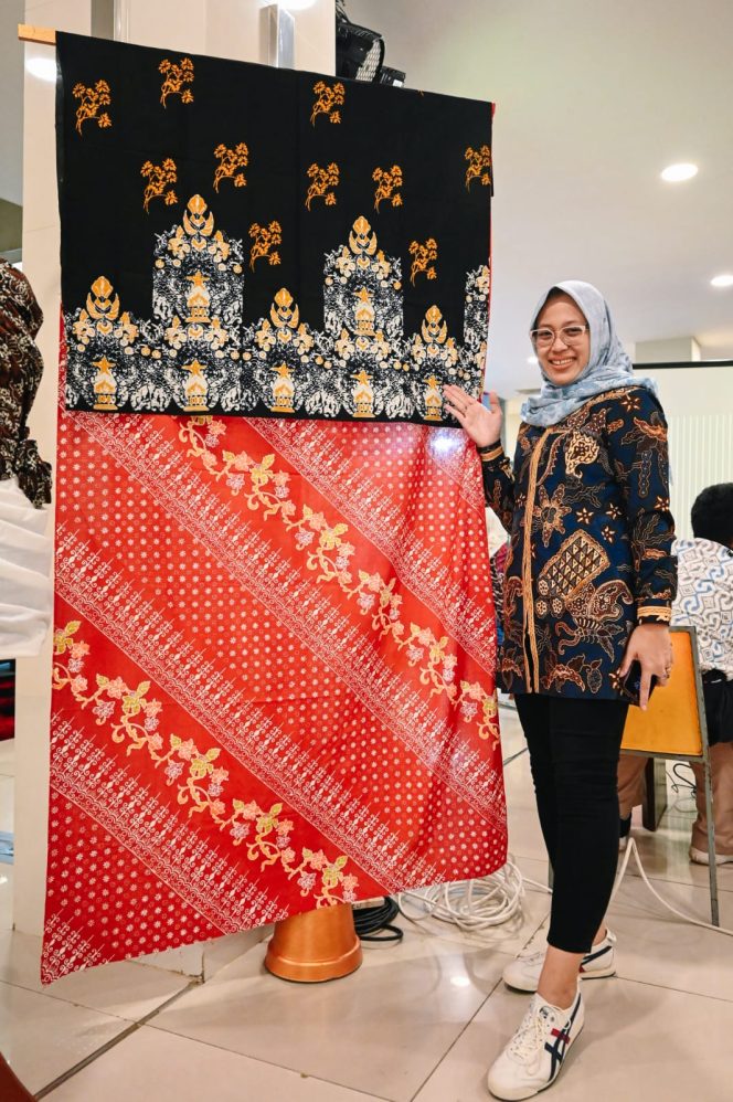 
					Peringatan Hari Batik, Dyah Mentari Putri Rangkul Komunitas Difabel dalam acara Ekspresi Tanpa Kata