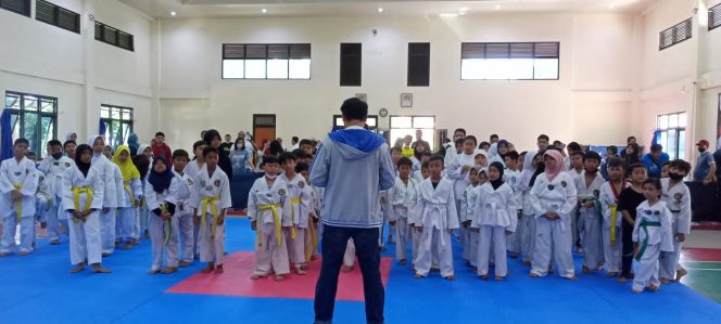 
					Siswa SDIT UMBAZ Sabet Juara 1 Taekwondo Sedepok