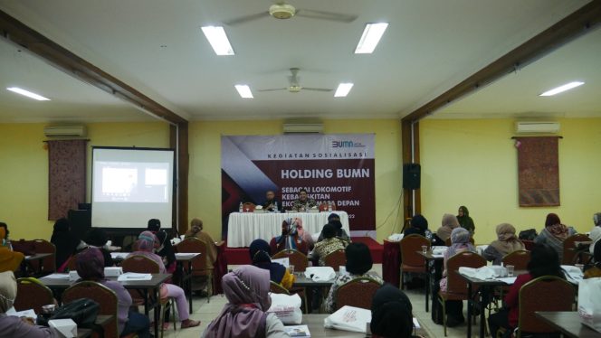 
					Tingkatkan Antusiasme Masyarakat, Holding BUMN Perkuat Lokomotif Menuju Kebangkitan Ekonomi Masa Depan