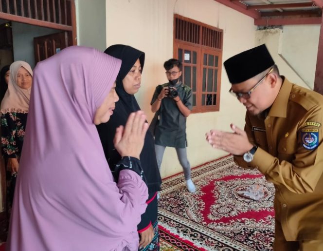 
					Imam Budi Hartono Takziah Serta Turut Duka Cita Atas Wafatnya M. Lutfi Yang Tenggelam di Situ Sawangan