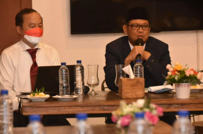 
					Wakil Wali Kota Depok, Imam Budi Hartono menghadiri acara Kongko Pembangunan Bappeda di Artivator Kafe, Kamis (10/11/2022). (Foto: istimewa)