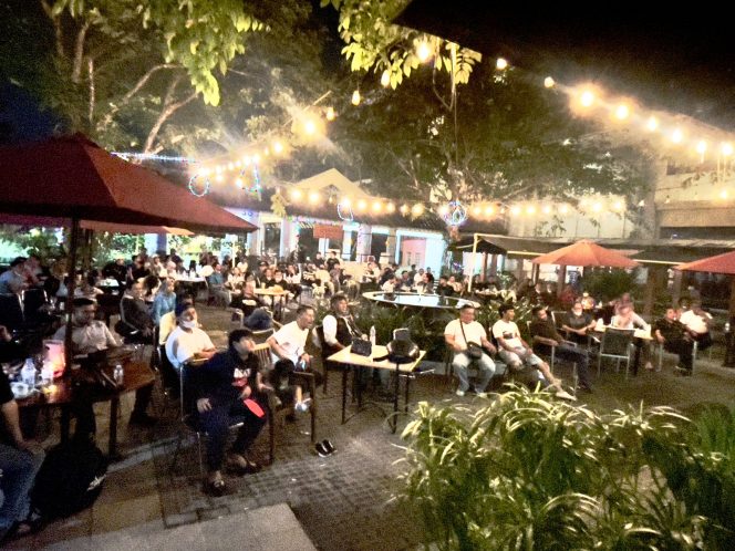 
					PWI Depok Gelar Nobar Piala Dunia 2022, Banjir Hadiah Menarik