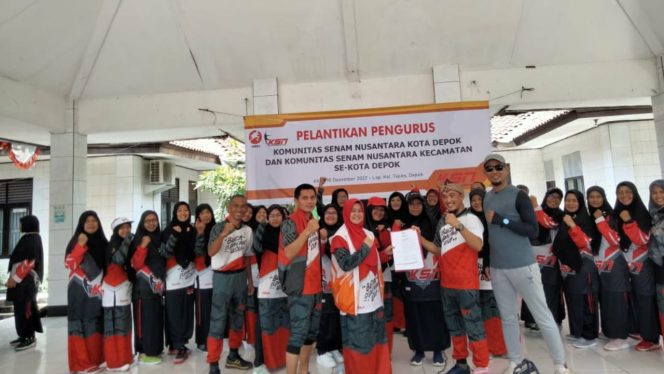 
					<em>Silaturrahim Akbar dan Pelantikan Pengurus Komunitas Senam Nusantara (KSN) tingkat Kecamatan dan Kota Depok.</em>