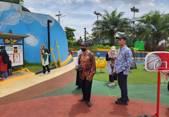 
					Proses penilaian RBRA di taman alun-alun Kota Depok. (Foto : Diskominfo)