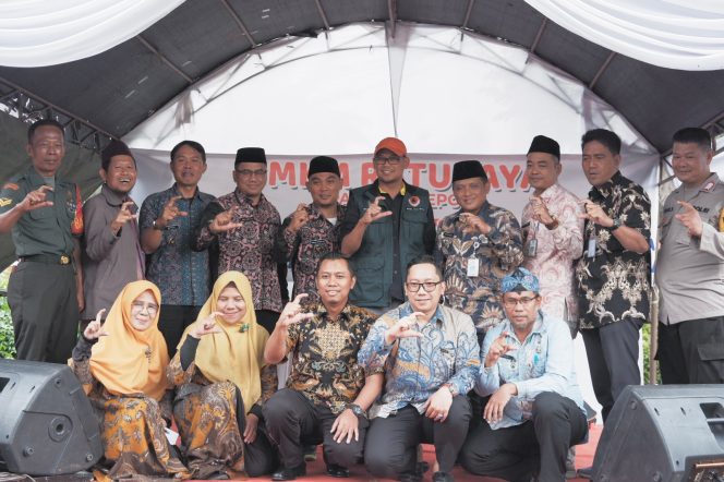 
					Hadiri Milad ke-2 UMKM Ratujaya, Wakil Wali Kota Depok Apresiasi Semangat Anggota UMKM Dalam Berwirausaha