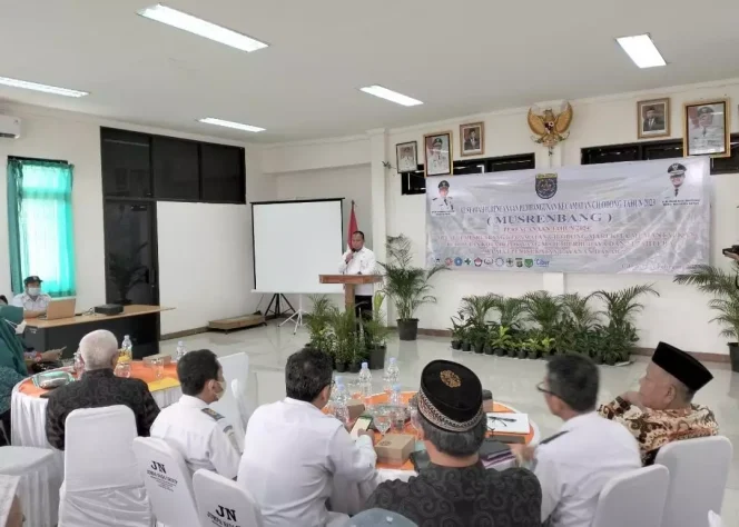 
					Foto: JD 05/Diskominfo Sekretaris Daerah Kota Depok, Supian Suri saat membuka acara Musyawarah Perencanaan Pembangunan (Musrenbang) tingkat Kecamatan Cilodong, Rabu (1/2/2023).