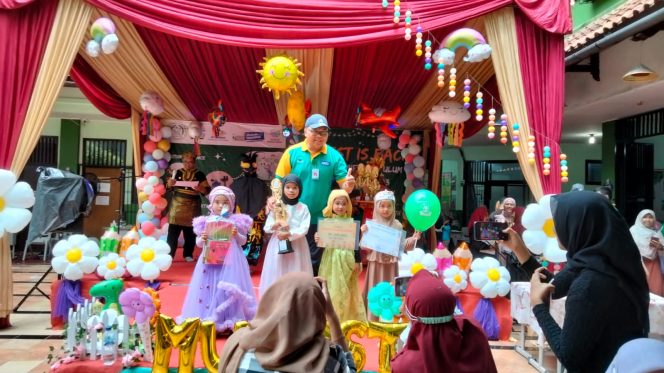 
					<em>OPEN HOUSE SDIT MU CINERE SPEKTAKULER</em>