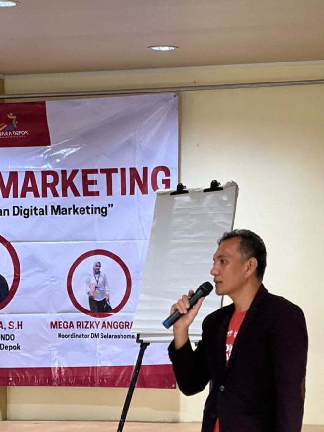 
					Rudi Sahputra Gelar Pelatihan Digital Marketing Untuk UMKM Leuwinanggung Depok