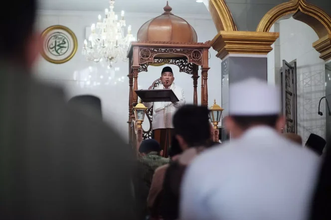 
					Wali Kota Depok, Mohammad Idris, saat menjadi khatib salat jumat di Masjid AL Khoir, Jalan Andara RT 08/01 Kelurahan Pangkalanjati Baru, Kecamatan Cinere, Jumat (03/03/2023). (Foto : JD01/Diskominfo)