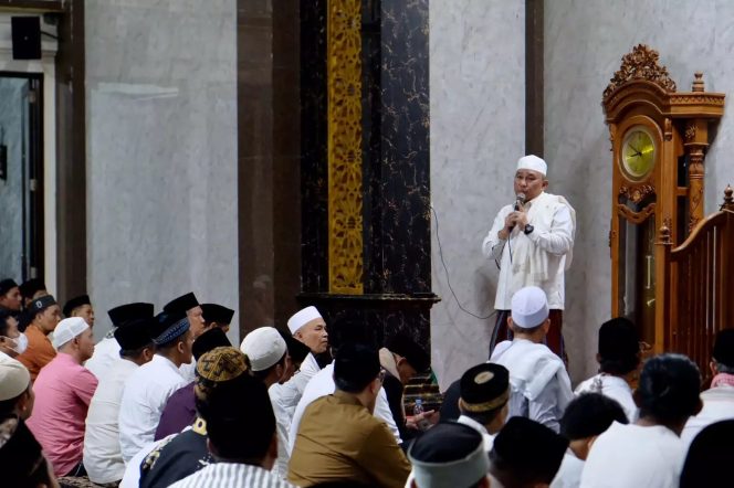 
					Wali Kota Depok Ajak Masyarakat Sukseskan  Sub Pekan Imunisasi Nasional Polio