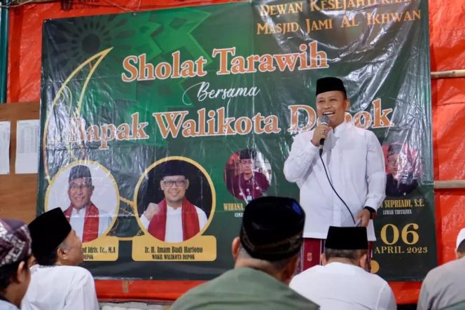 
					Tarling di Masjid Al Ikhwan Kampung Serab, Sekda Depok Ajak Warga Meriahkan Pasar Rakyat