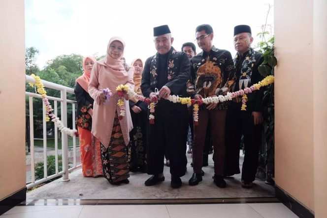 
					Wali Kota Buka Pasar Rakyat Depok