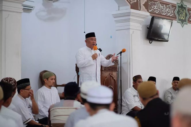
					Wali Kota Buka Kegiatan Komunitas Depok Mengaji di Masjid Jami Al-Awwal