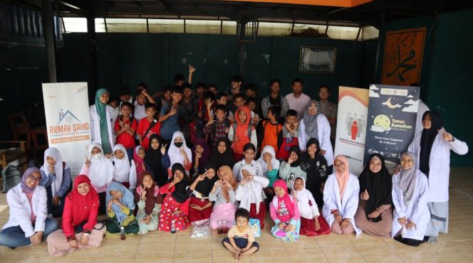 
					Anak Sekolah Master Indonesia Sangat Antusias dalam Program Fun Science Biman Foundation