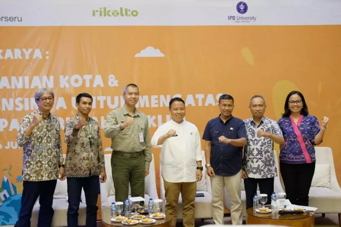 
					Pemerintah Kota Depok menjadi narasumber pada Loka Karya Pertanian Kota dan Potensinya untuk Mengatasi Dampak Perubahan Iklim di The Margo Hotel Depok, Selasa (06/06/23). (Foto: Diskominfo).