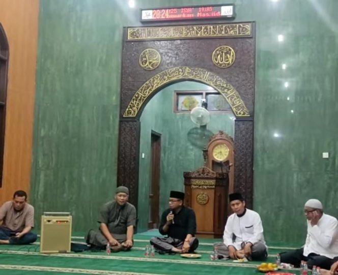 
					Bahas Persiapan Sholat Iduladha, Ketua DPRD Depok T.M Yusufsyah Putra Hadiri Rapat BAMMUS Depok Utara