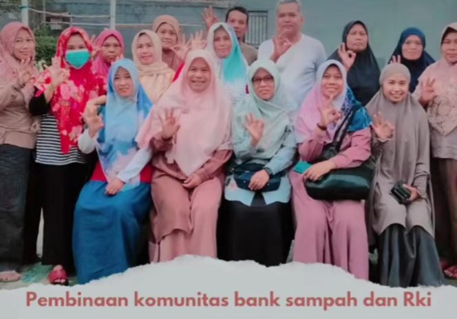 
					RKI PKS Jatijajar Kunjungi Bank Sampah RW 07