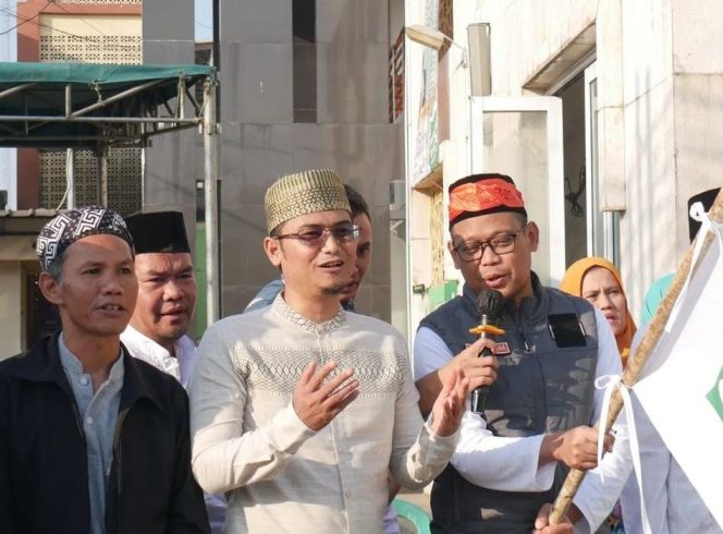 
					Sambut Tahun Baru Islam, Anggota DPRD Depok FPKS Ade Supriyatna Ikuti Pawai Akbar Harjamukti