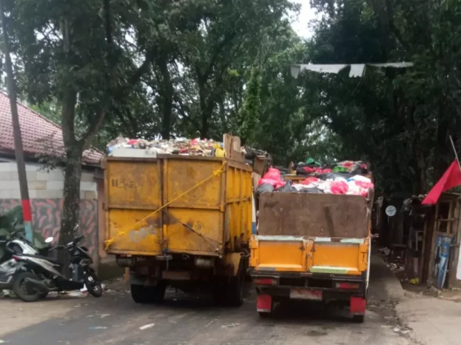 
					Kepala UPTD TPA Cipayung Berikan Penjelasan Soal Antrean Truk Sampah