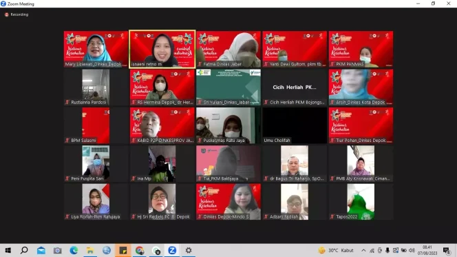 
					Para peserta saat mengikuti Webinar Kesehatan Hepatitis, Senin (07/08/23). (Foto: Tangkapan Layar)