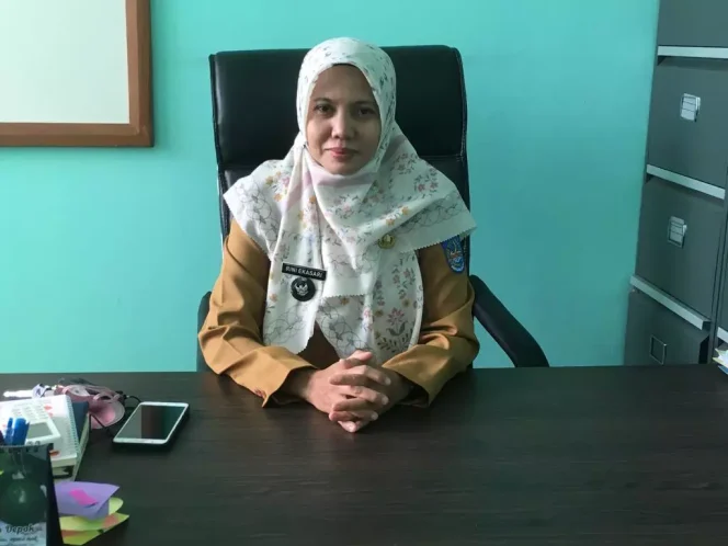 
					Lurah Cisalak, Rini Ekasari. (Foto: Diskominfo)